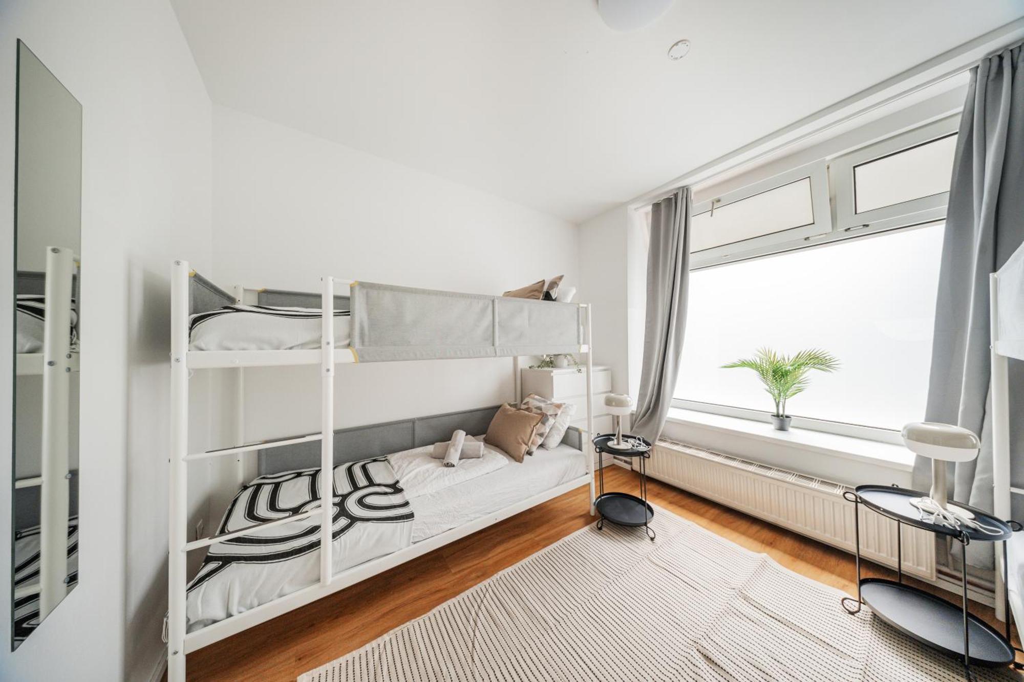 Central Apartment Lofts Виена Екстериор снимка
