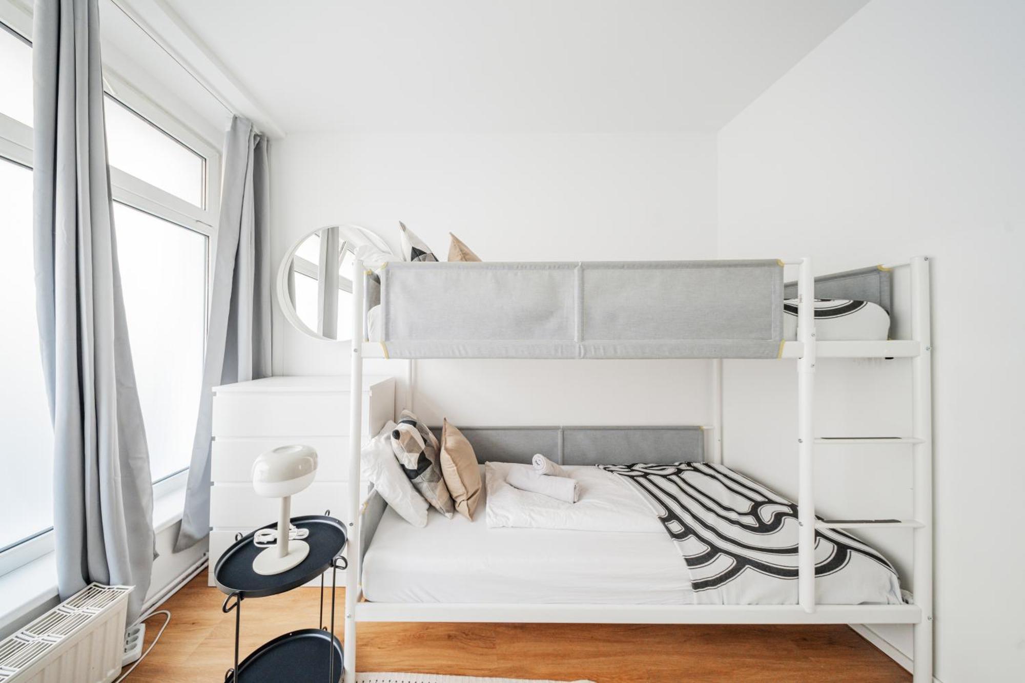 Central Apartment Lofts Виена Екстериор снимка