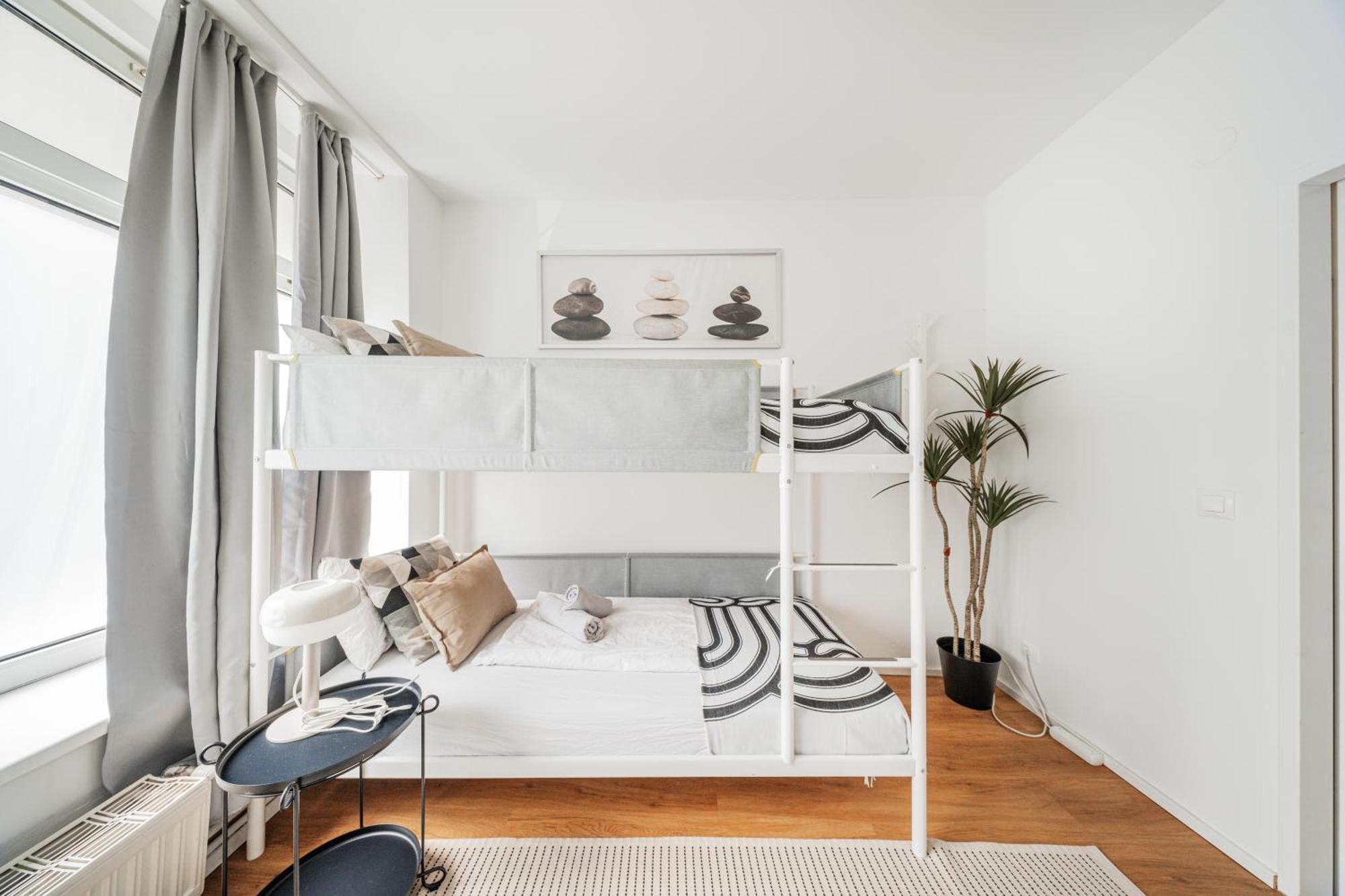 Central Apartment Lofts Виена Екстериор снимка